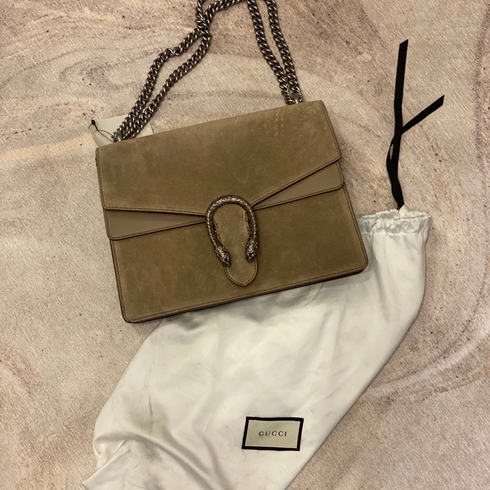 Gucci taupe Dionysus Medium Shoulder bag
